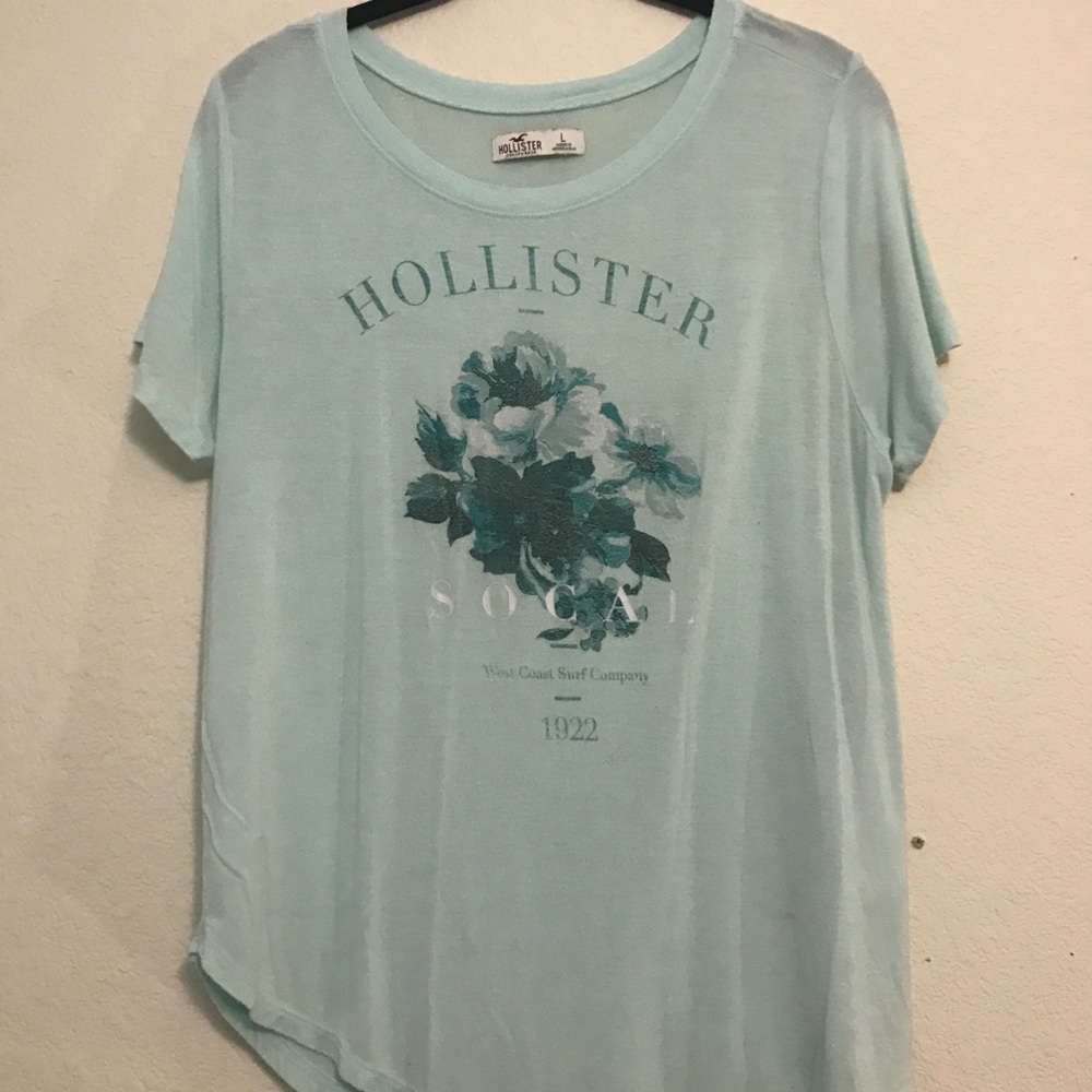 Light blue Hollister T-shirt